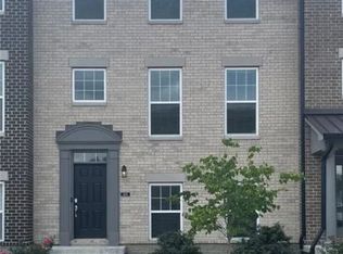 305 Fairfax Way, Zionsville, IN 46077