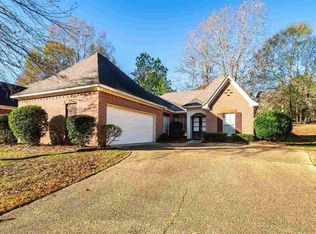 113 Cowles Creek Rd, Clinton, MS 39056