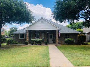 213 Santa Fe Trl, Waxahachie, TX 75165