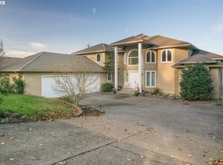 2223 NW Lake Rd, Camas, WA 98607