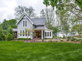 612 N Kalamazoo Ave, Marshall, MI 49068