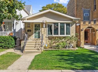 4723 N Kilbourn Ave, Chicago, IL 60630