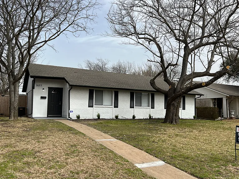 3037 Burning Tree Ln — Photo 2
