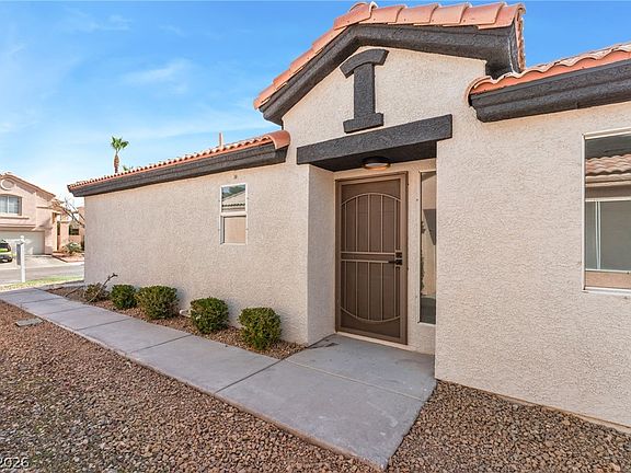 5th image of 3925 Canyon Meadows Ct