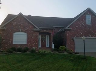 4550 Clint Cir, Newburgh, IN 47630