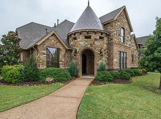 8101 Long Trail Dr, North Richland Hills, TX 76182