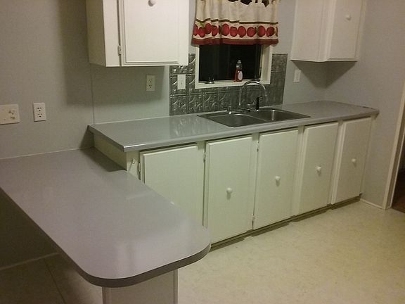4th image of 2637 Ellis Blvd