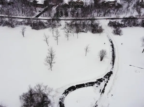 2877 Skyline Way, Ann Arbor, MI 48105