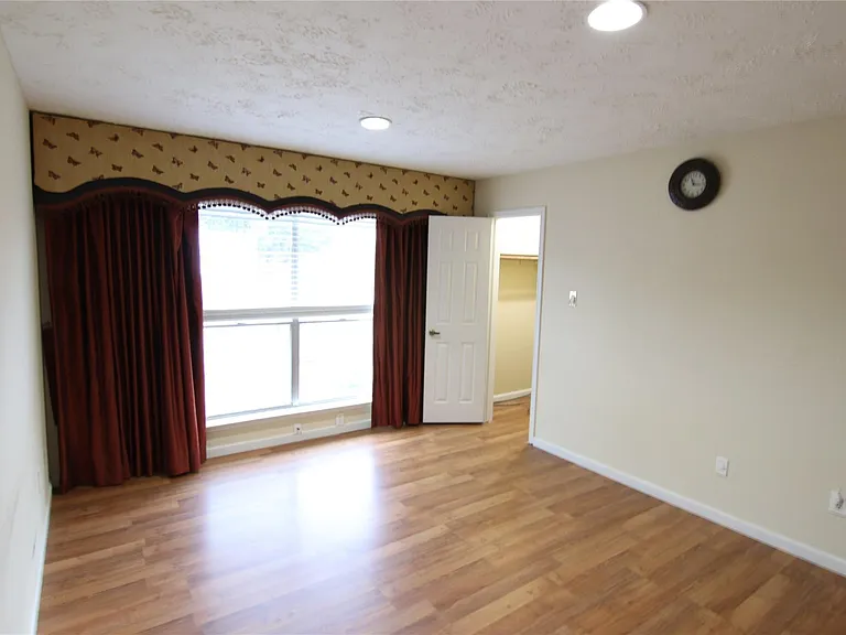 12430 Brook Meadows Ln — Photo 17