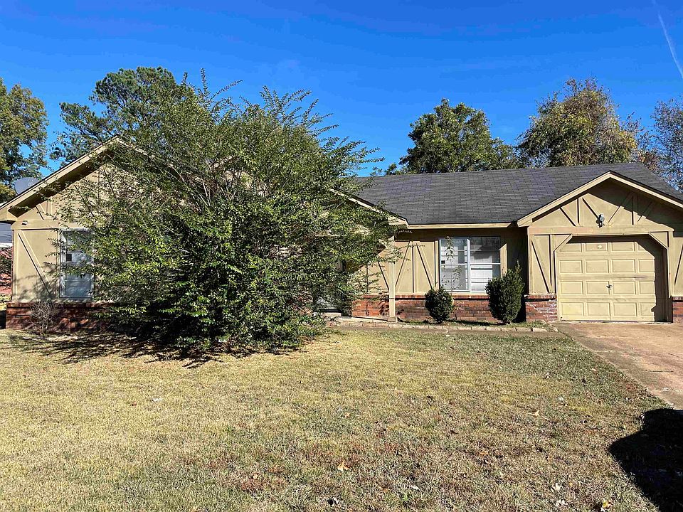 1st image of 4990 Applewood Dr