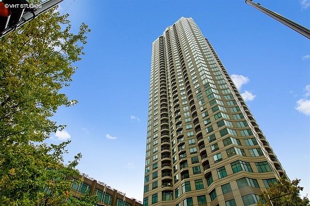 1st image of 400 N La Salle Dr APT 1612