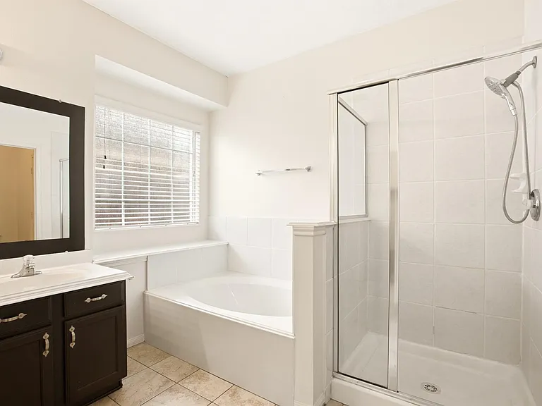 3906 Tigris Ridge Dr — Photo 15