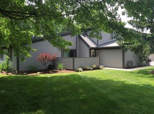 35222 S Turtle Trl #9-D, Willoughby, OH 44094