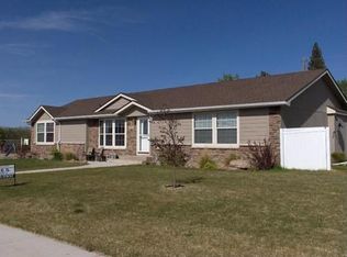 701 Evergreen St, Kimball, NE 69145
