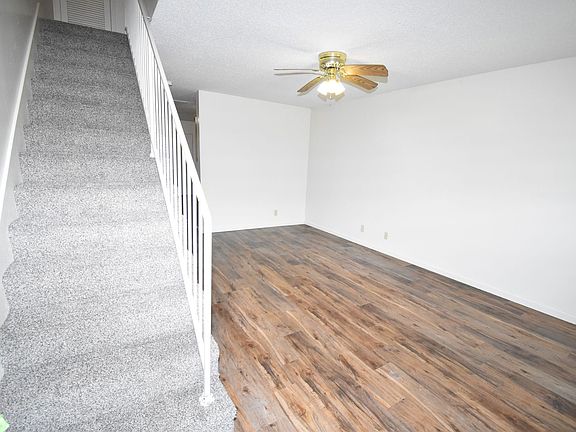 3rd image of 248 Forbes Ave #248C