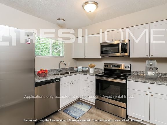 4th image of 4910 Wildbriar Dr