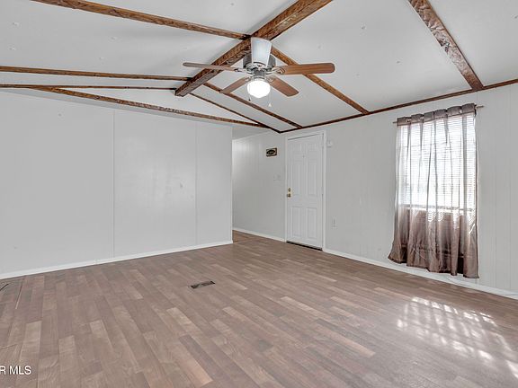 4th image of 6121 Sun Valley #21