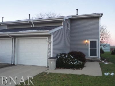 1568 Hunt Dr APT F, Normal, IL, 61761