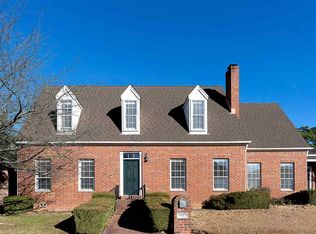 1407 Robbinwood Ct, Longview, TX 75601