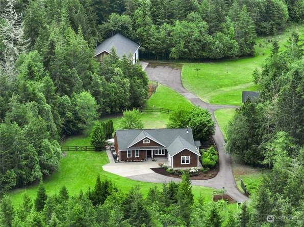 8840 Hunter Point Road NW, Olympia, WA 98502