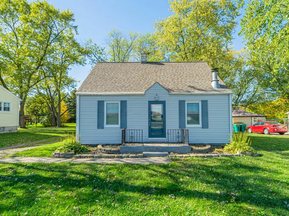7514 W Taft St, Merrillville, IN 46410