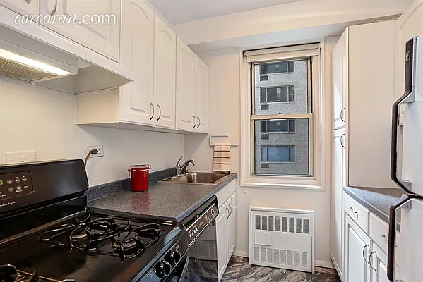 Rented by Corcoran | media 11