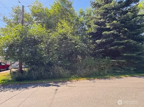 43 E Sycamore Road, Coupeville, WA 98239