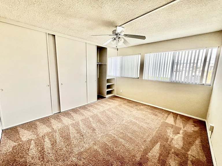 Etiwanda 8830, LP — Photo 13