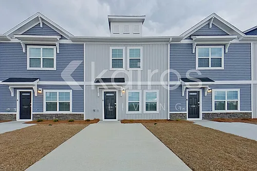 2179 Banyon Cir Photo 1
