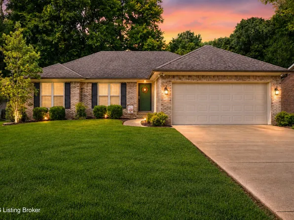 1500 Helmridge Ct, Lyndon, KY 40222