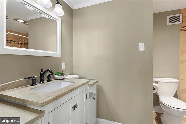 3701 S George Mason Dr #2414N — Photo 27