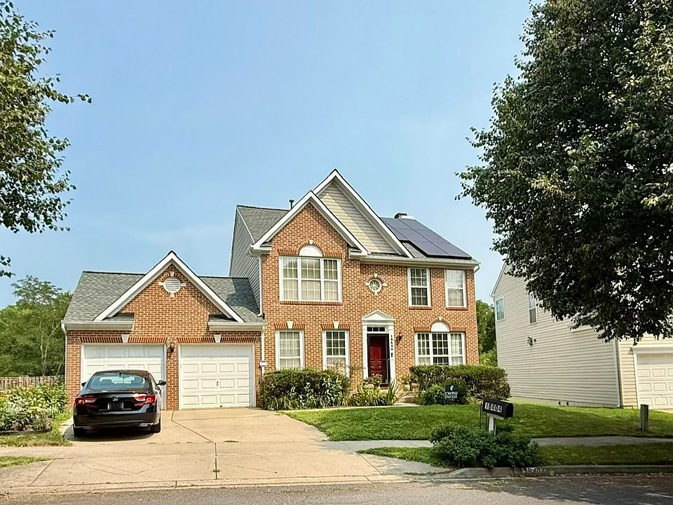 1st image of 18404 Crownsgate Cir
