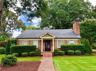5465 Topping Pl, Charlotte, NC 28209
