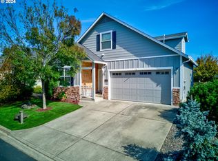 430 Backwater Loop, Sutherlin, OR 97479