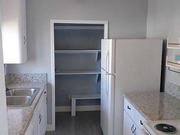 3rd image of 55625 Pueblo Trl
