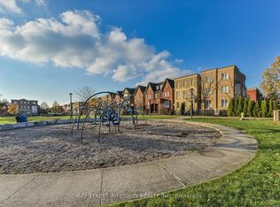 3 Elia Ln, Toronto, ON M3J 0E5