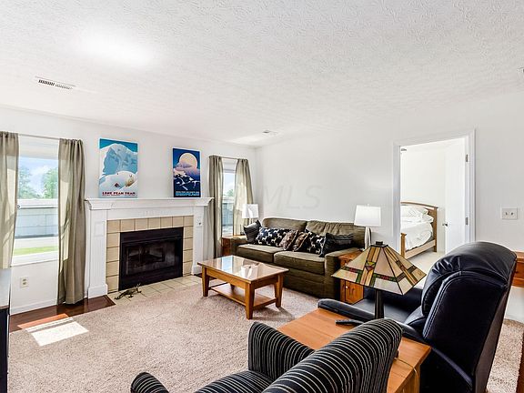 5th image of 406 Lebon Dr