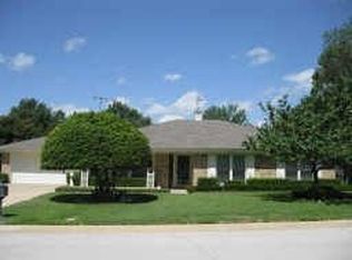 408 Chisolm Trl, Hurst, TX 76054