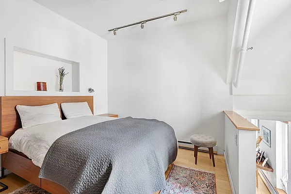 Rented by Compass | media 15