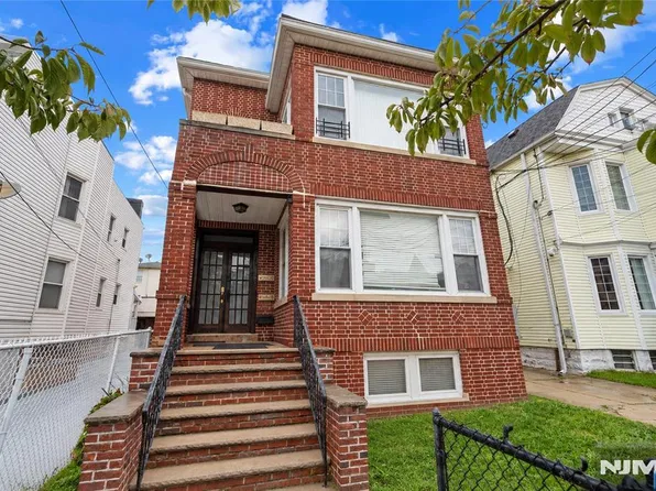 56 Warner Avenue, Jersey City, NJ 07305