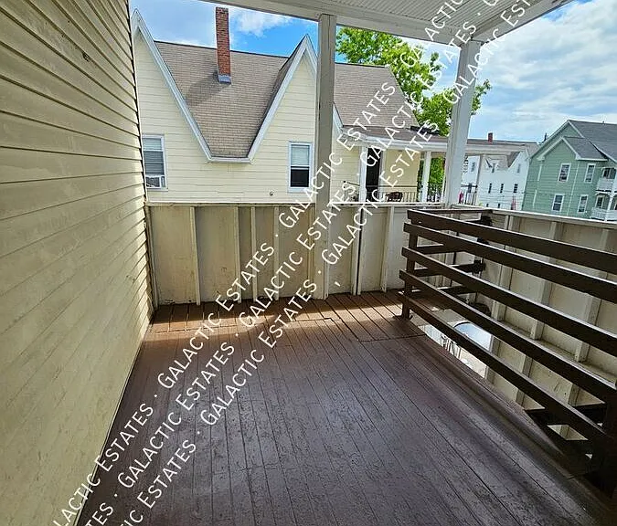 187 Grove St #3 — Photo 5