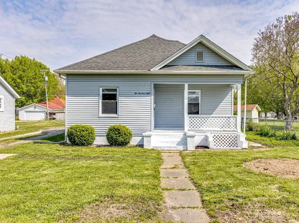 208 W Central Ave, Benld, IL 62009