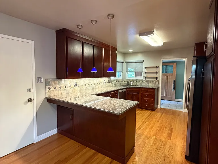 3743 Newark Dr — Photo 8
