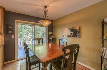 5th image of 8906 Grandview Dr