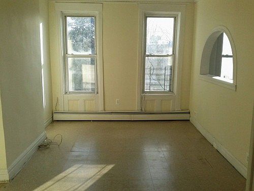 3rd image of 624 52nd St