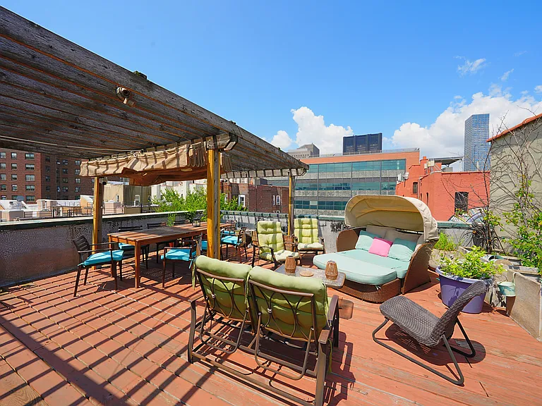 158 E 100th St #6R — Photo 7
