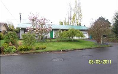 2nd image of 10507 SE 3rd St
