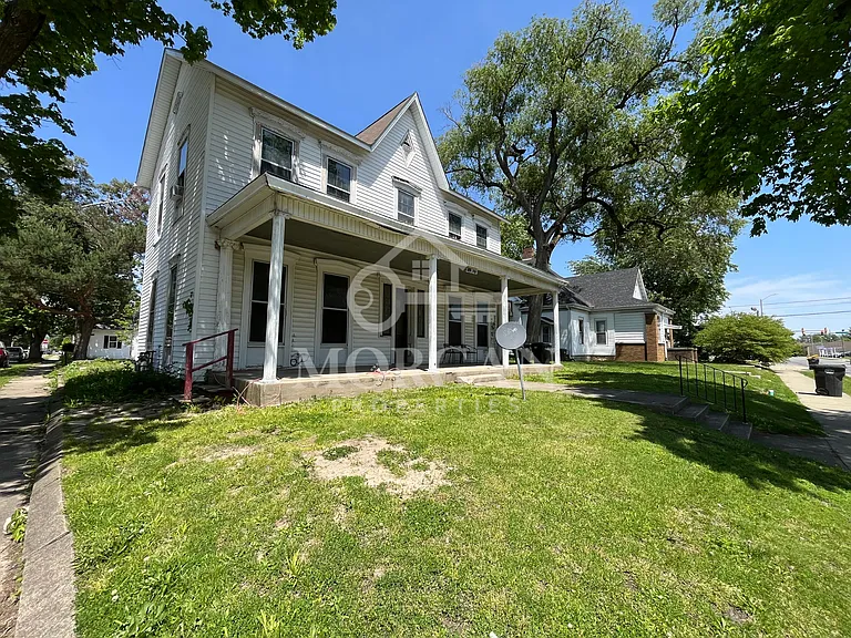 428 Delaware St — Photo 1