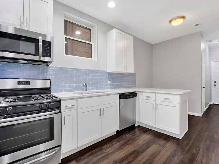 1431 N Cleaver St #G — Photo 8