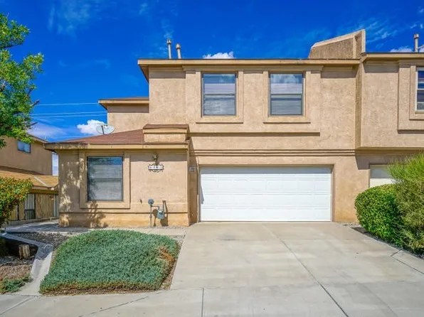 6405 La Habra Ln NE, Albuquerque, NM 87113